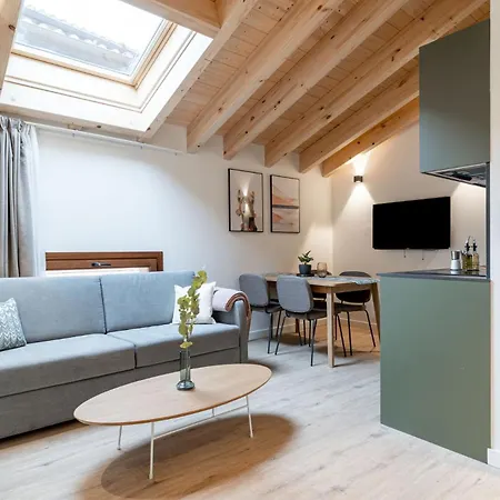 Limehome Palacio De Alava-velasco Lägenhet *