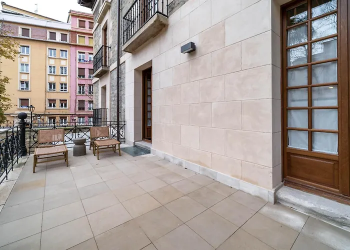 Limehome Palacio De Alava-velasco Vitoria-Gasteiz
