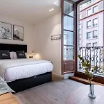 Limehome Palacio De Alava-velasco * فيتوريا غاستيِز