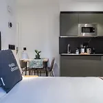 Limehome Palacio De Alava-velasco * فيتوريا غاستيِز