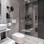 Limehome Palacio De Alava-velasco