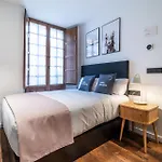 Limehome Palacio De Alava-velasco דירה *