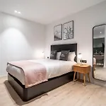 شقة Limehome Palacio De Alava-velasco