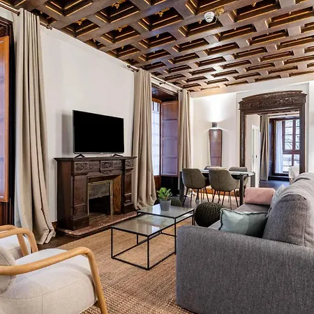 아파트 Limehome Palacio De Alava-velasco 비토리아개스테즈