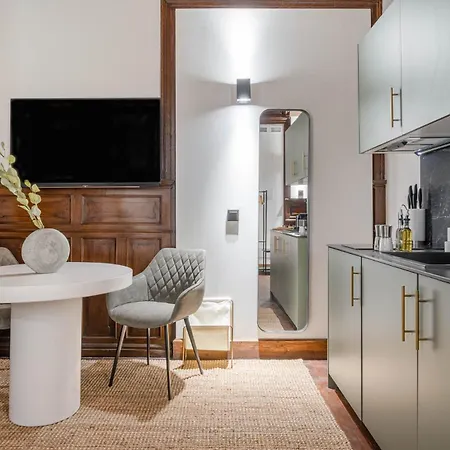 아파트 Limehome Palacio De Alava-velasco 비토리아개스테즈