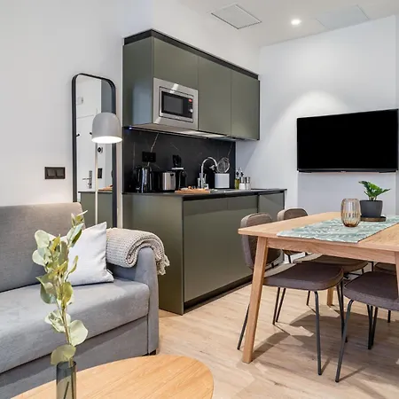 Limehome Palacio De Alava-velasco 비토리아개스테즈