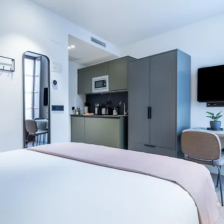 Limehome Palacio De Alava-velasco * 비토리아개스테즈