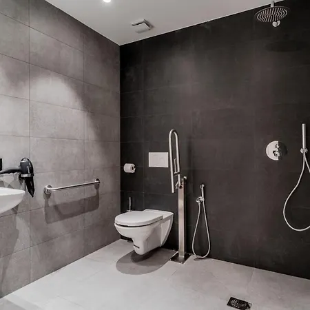 아파트 Limehome Palacio De Alava-velasco