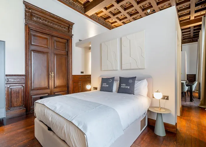 Lägenhet Limehome Palacio De Alava-velasco