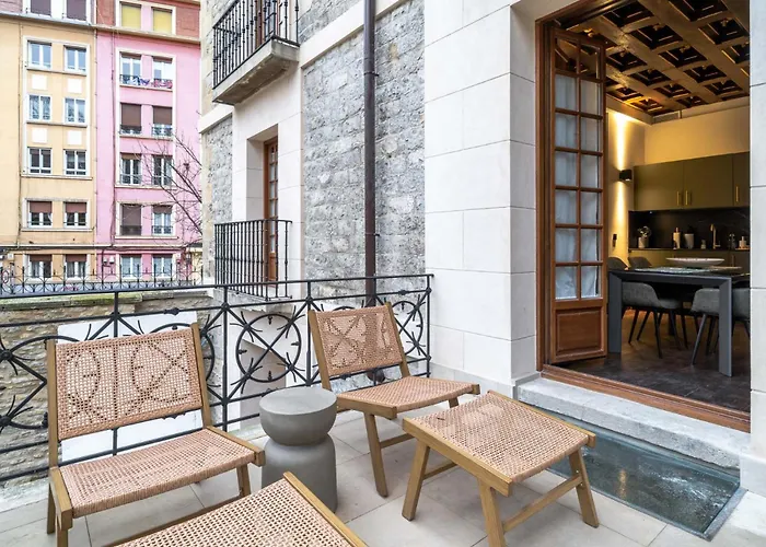 Apartament Limehome Palacio De Alava-velasco