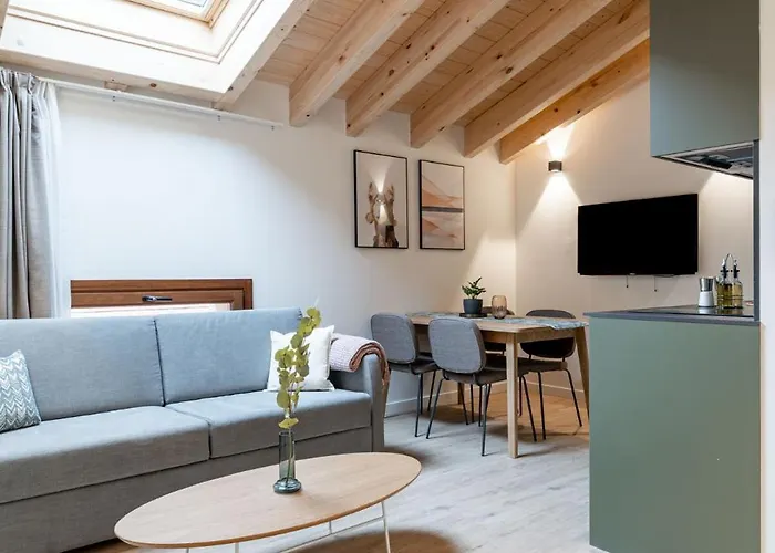 Limehome Palacio De Alava-velasco Lägenhet *